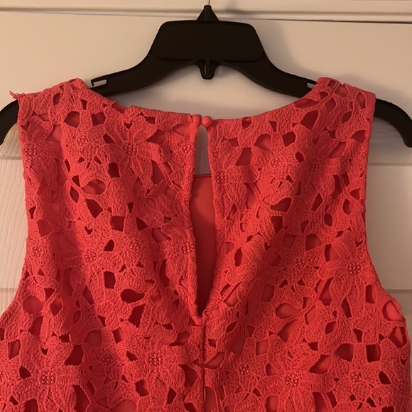 Hot pink cut out dress - Picture 3 of 3